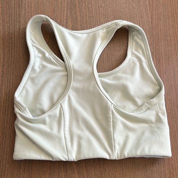 Two Women’s XS GymShark Sports Bras. Navy Blue and Light Green. - Picture 7 of 8